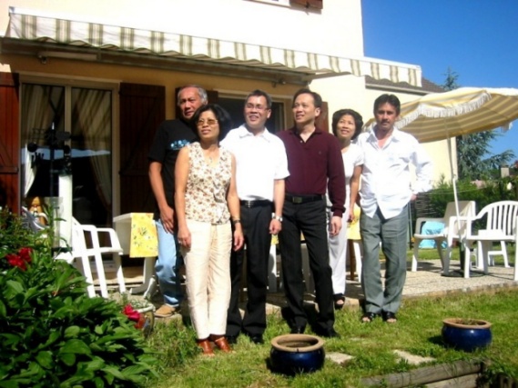 pro71-paris0504.jpg (169844 octets)
